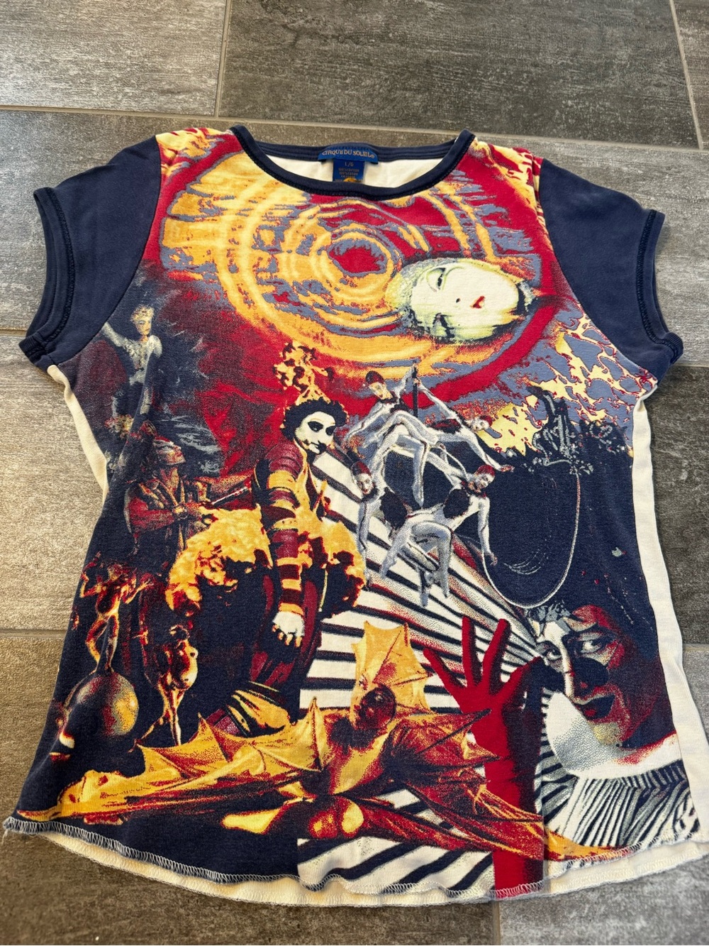 Women’s Cirque du Soleil  Graphic Short Sleeve Tee in Navy, Red & Yellow, large